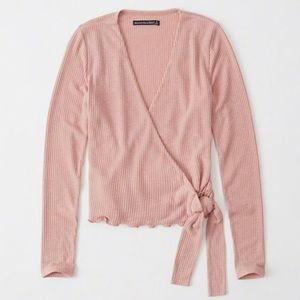 Abercrombie & Fitch king sleeve wrap shirt